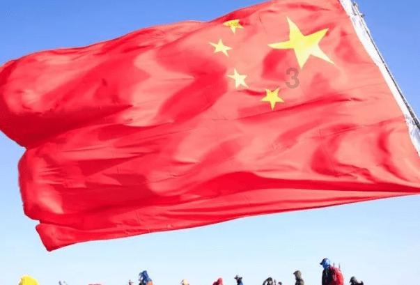 买猪蹄，前蹄or后蹄，区别可大着呢，老屠夫教你3招，肉多骨头少